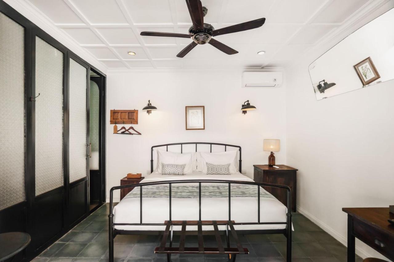 Brown Feather Hotel Seminyak Extérieur photo