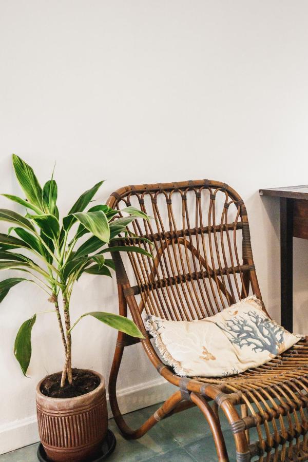 Brown Feather Hotel Seminyak Extérieur photo