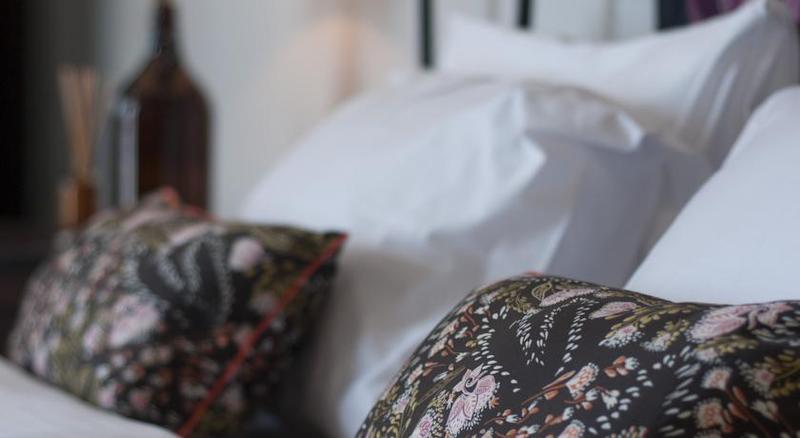 Brown Feather Hotel Seminyak Extérieur photo